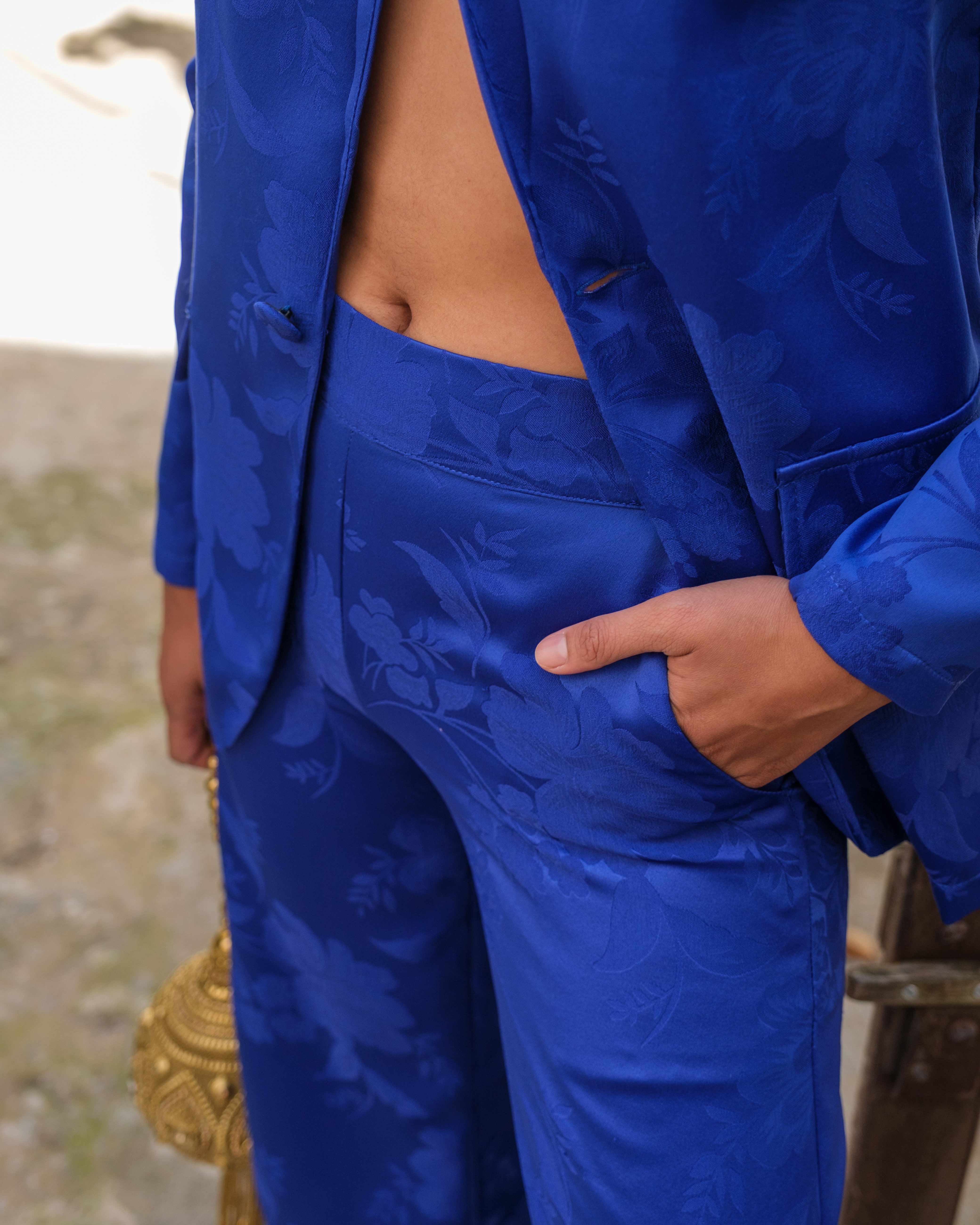Traje Roma tinta
