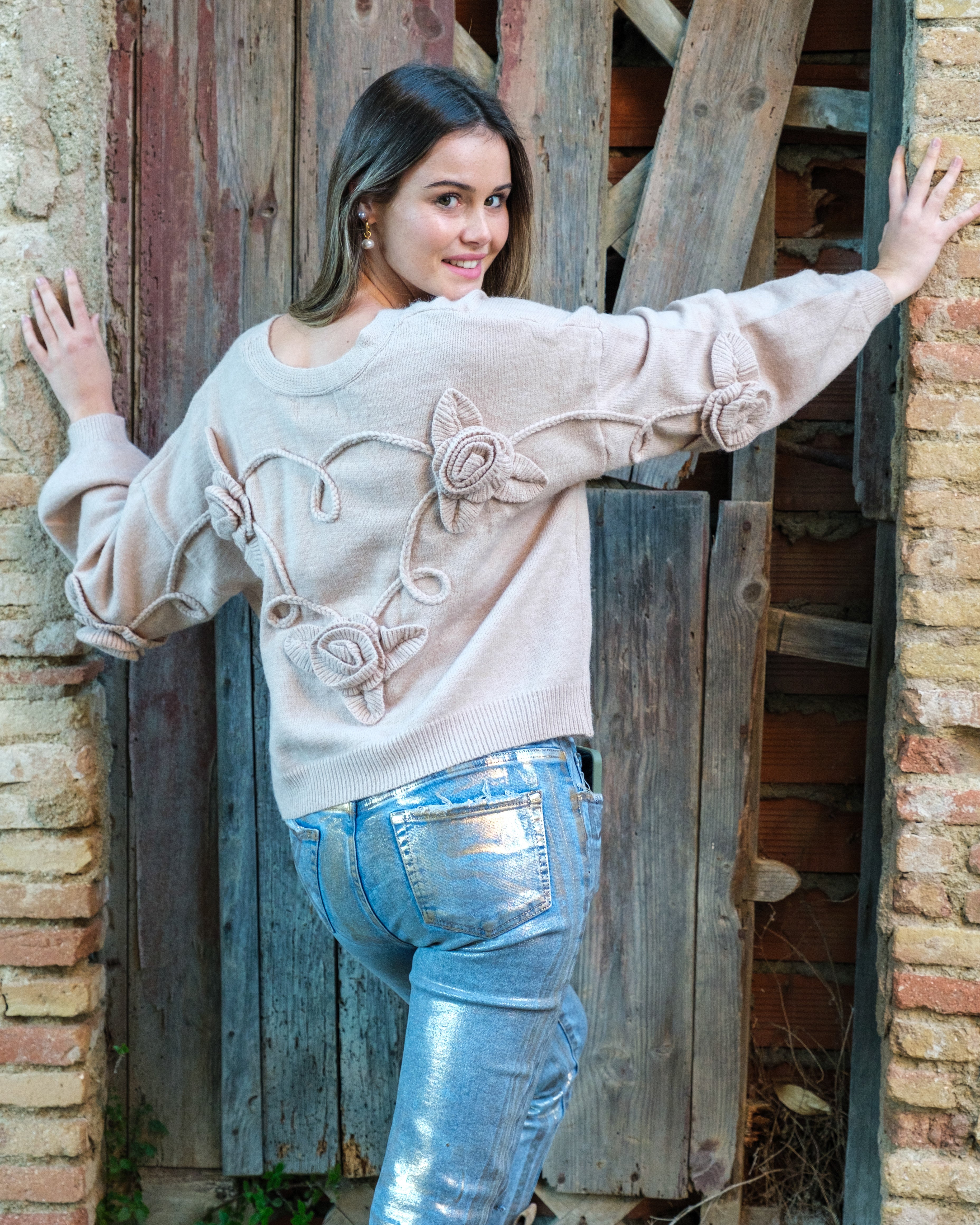 Rebeca Florencia taupe