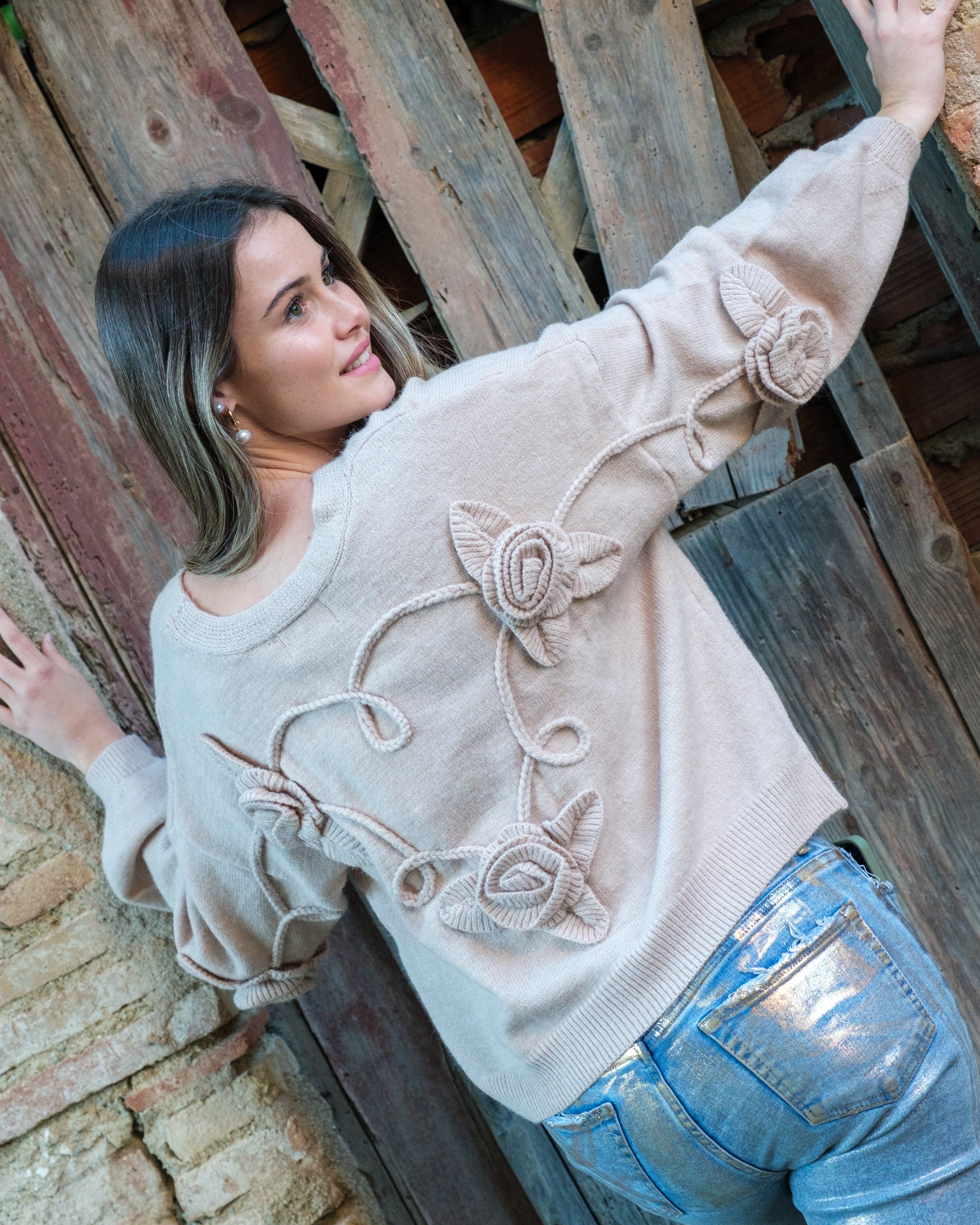 Rebeca Florencia taupe