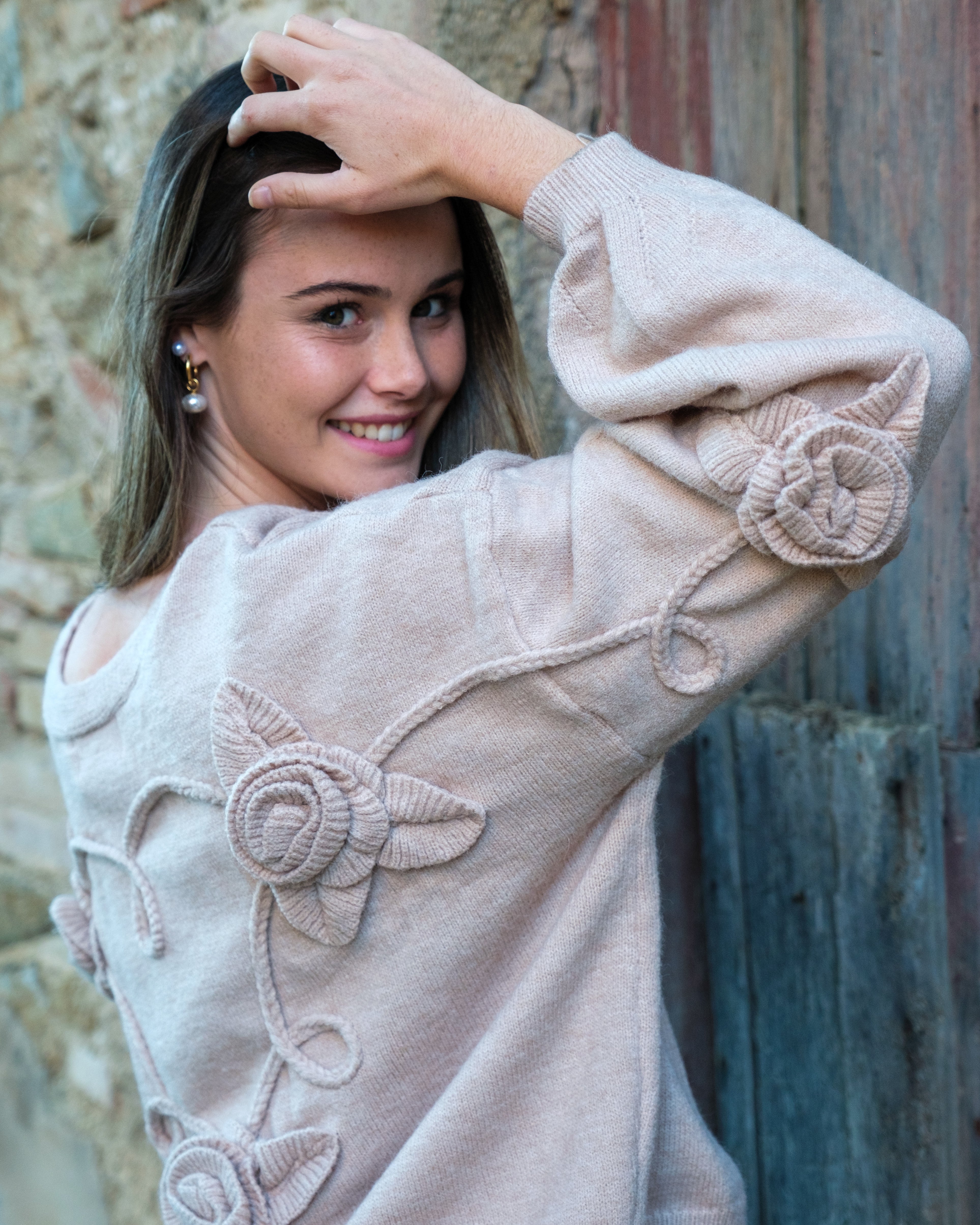 Rebeca Florencia taupe