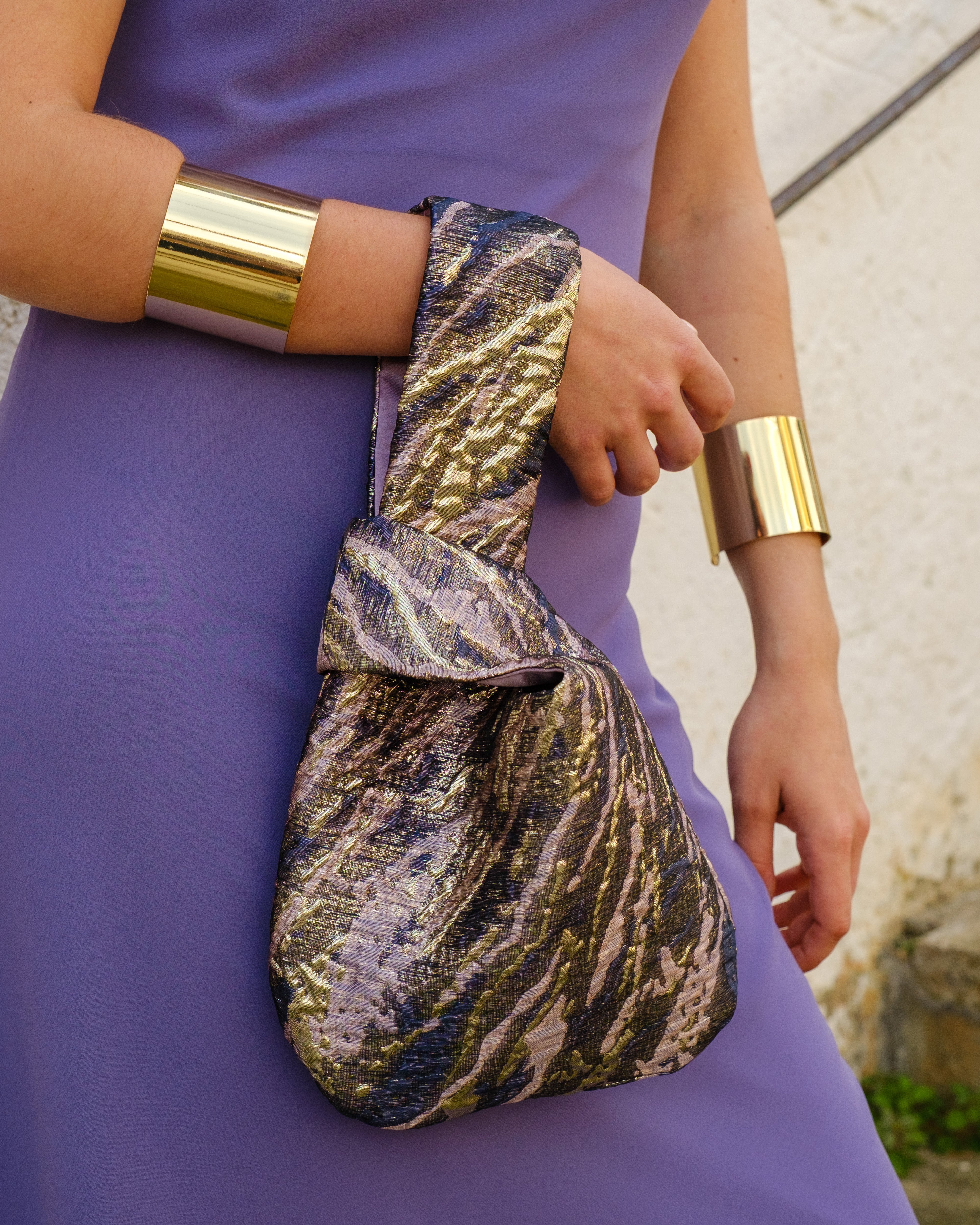 Brazalete Liso Dorado