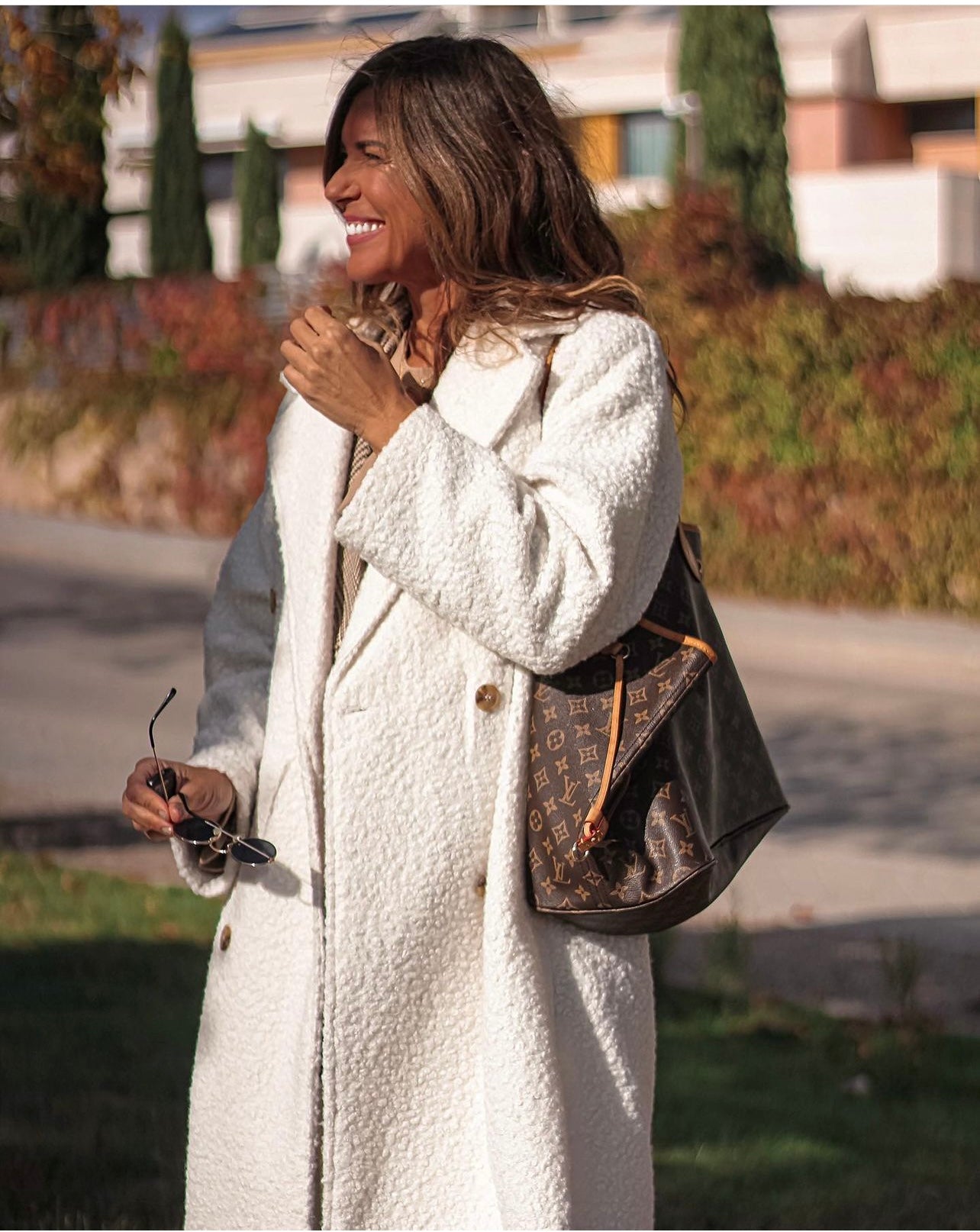 Abrigo Magnolia baguilla crudo