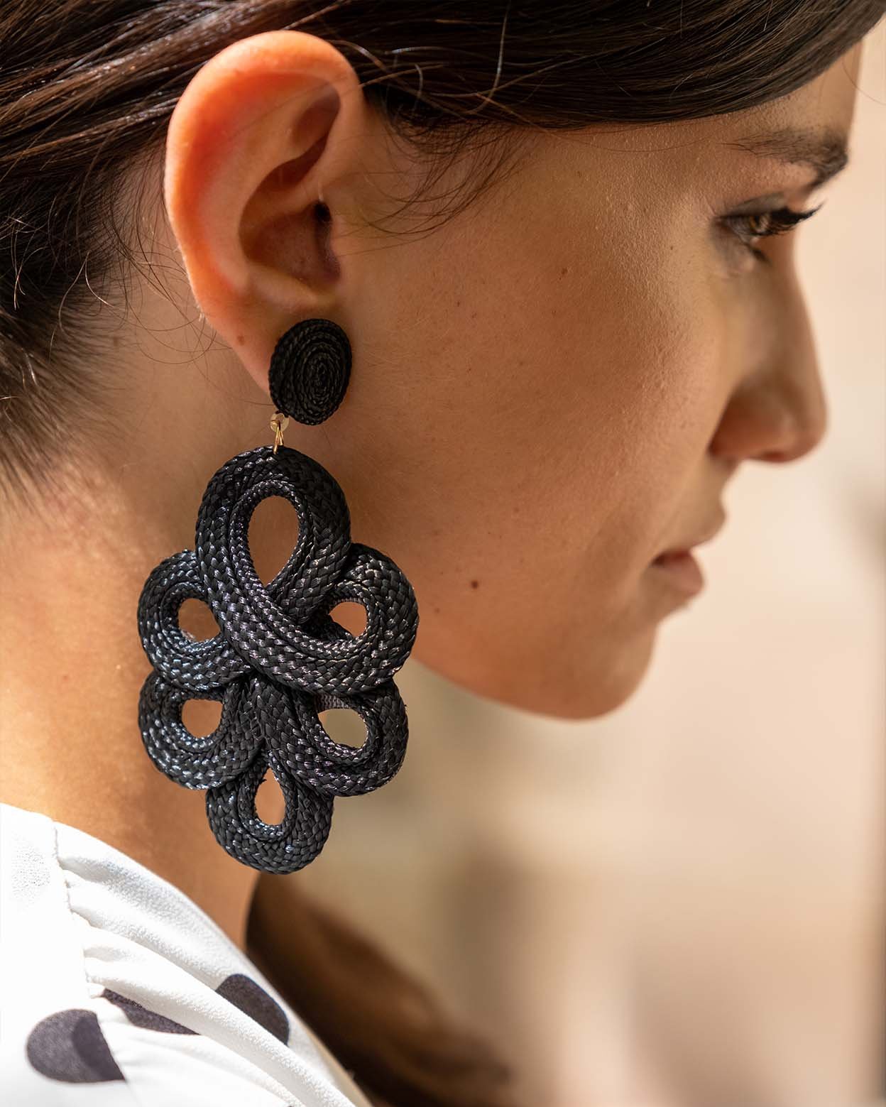 Elizabeth Earring