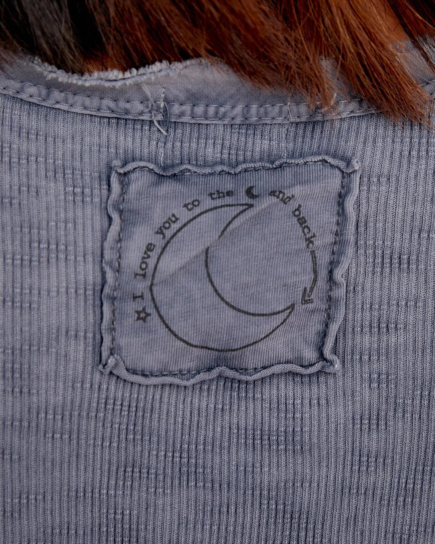CAMISETA MOON AZUL elvestidordecandela