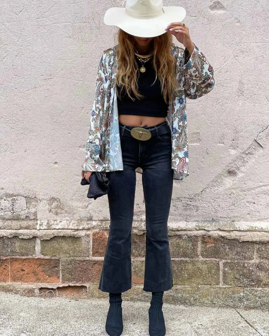 Jean cropped campana elvestidordecandela