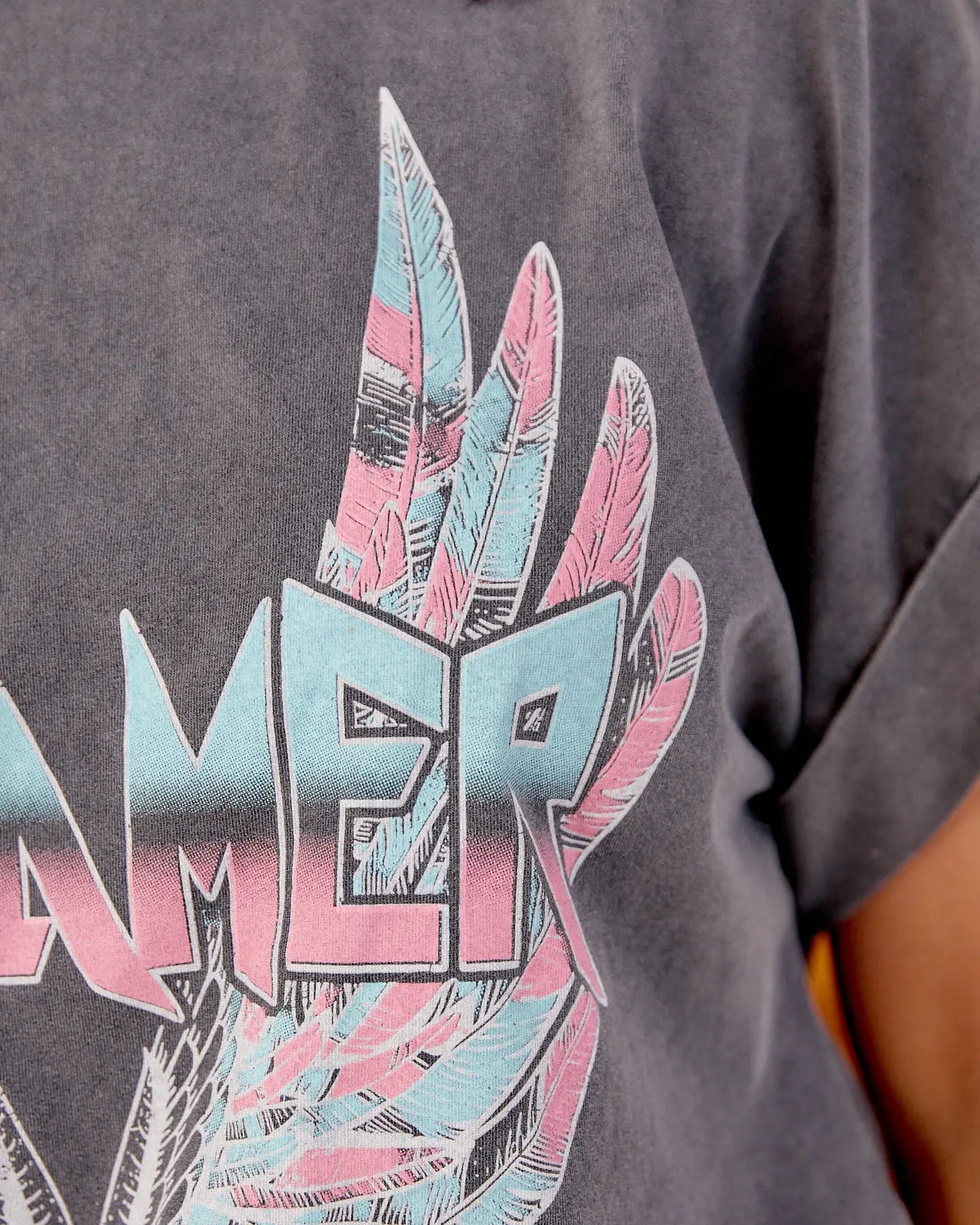 CAMISETA DREAMER PLUMAS elvestidordecandela