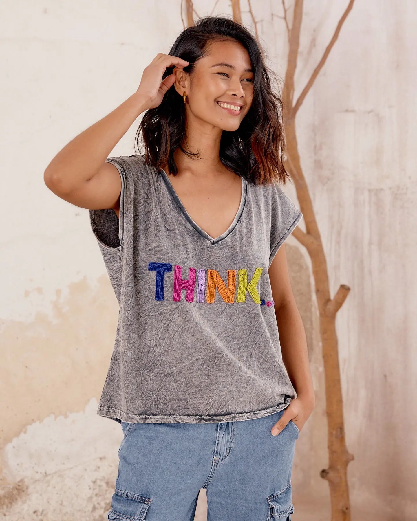 CAMISETA THINK... elvestidordecandela