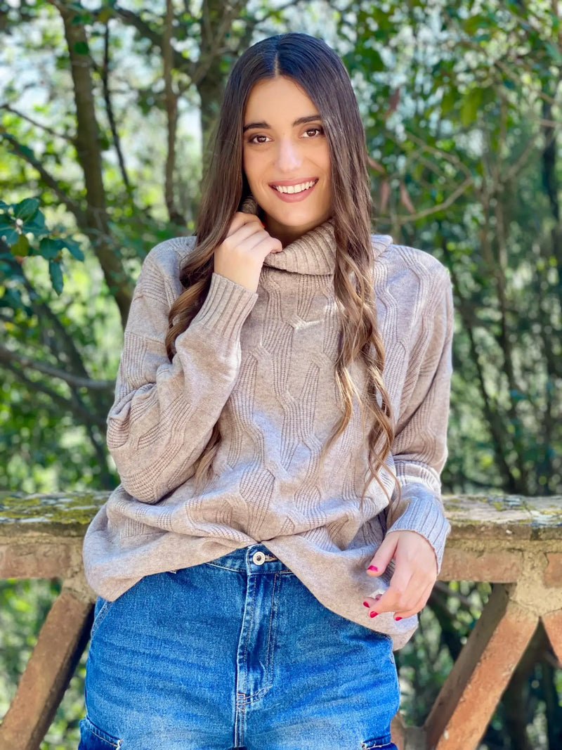 Jersey ochos cuello subido taupe elvestidordecandela